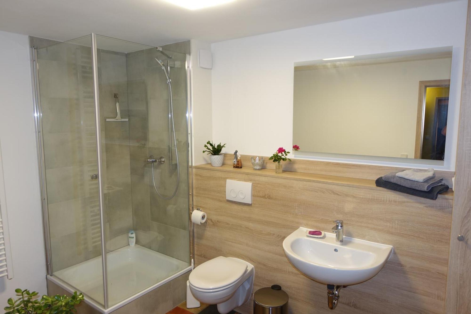 Ferienwohnung-M8 Im Schoenen Werratal Jestadt Phòng bức ảnh